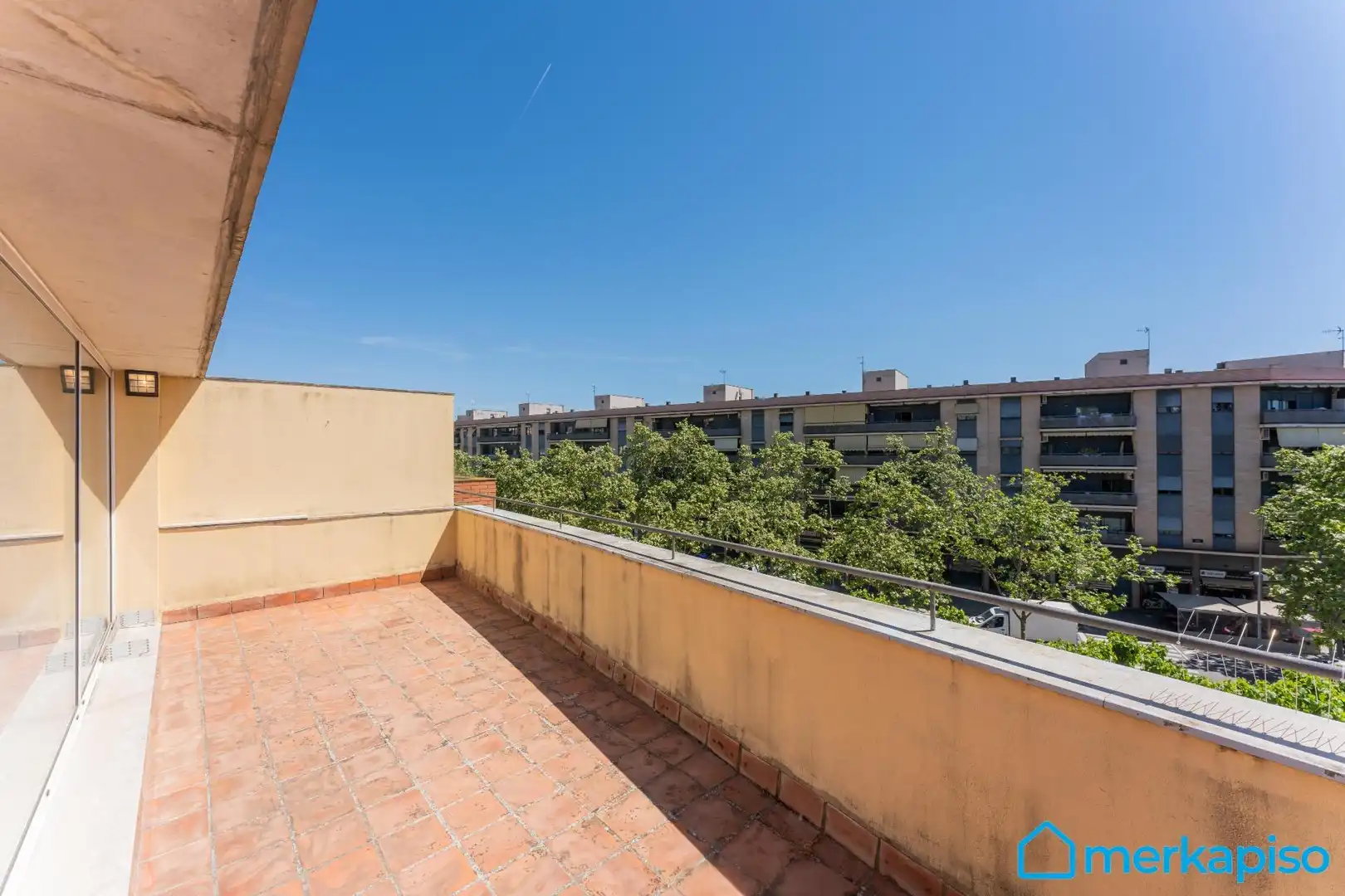 Terraza de Casa adosada en venta en Viladecans con Calefacción, Jardín privado y Terraza