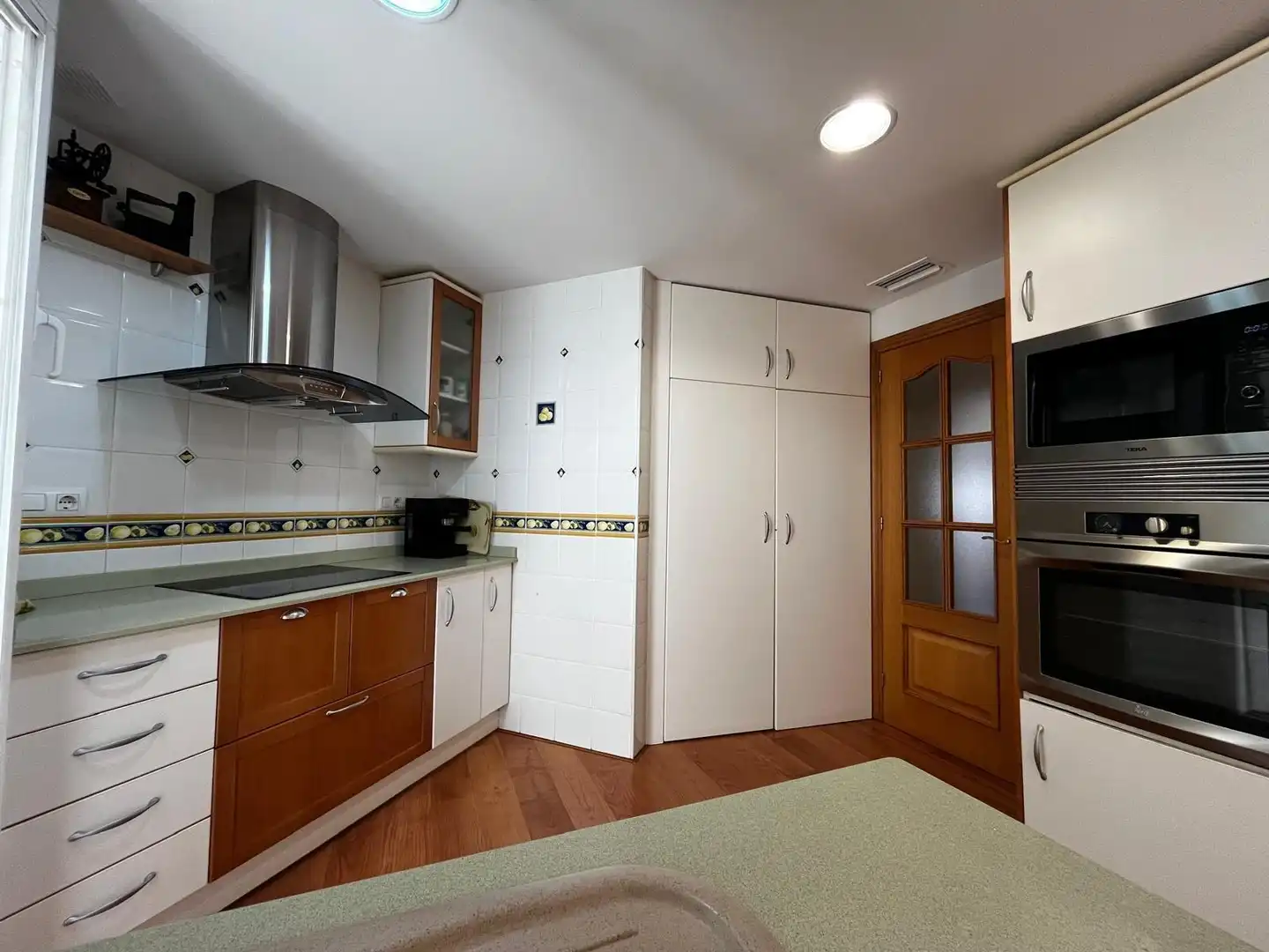 Cocina de Piso en venta en Murcia con Aire acondicionado, Calefacción y Jardín privado