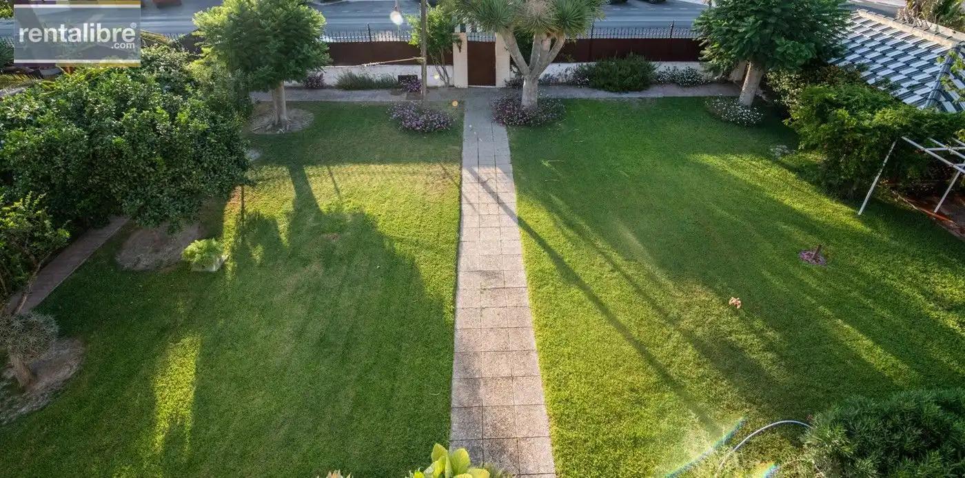 Jardín de Casa o chalet en venta en Sanlúcar de Barrameda con Jardín privado, Terraza y Trastero