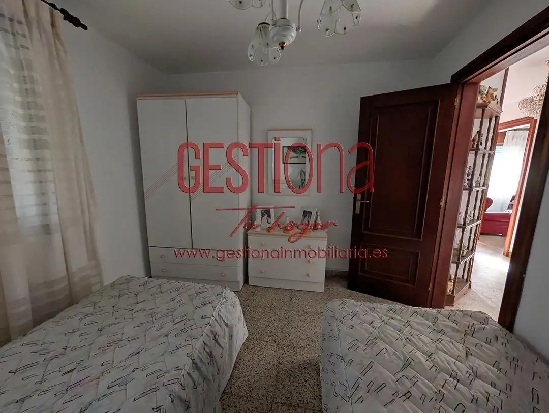 Schlafzimmer von Country house zum Verkauf in Bareyo mit Privatgarten, Terrasse und Balkon