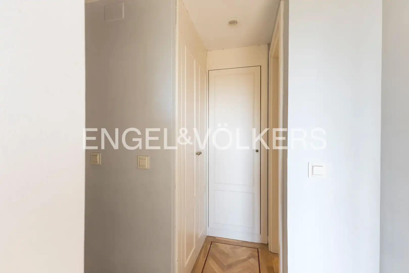 Ático en venta en Encinar de los Reyes