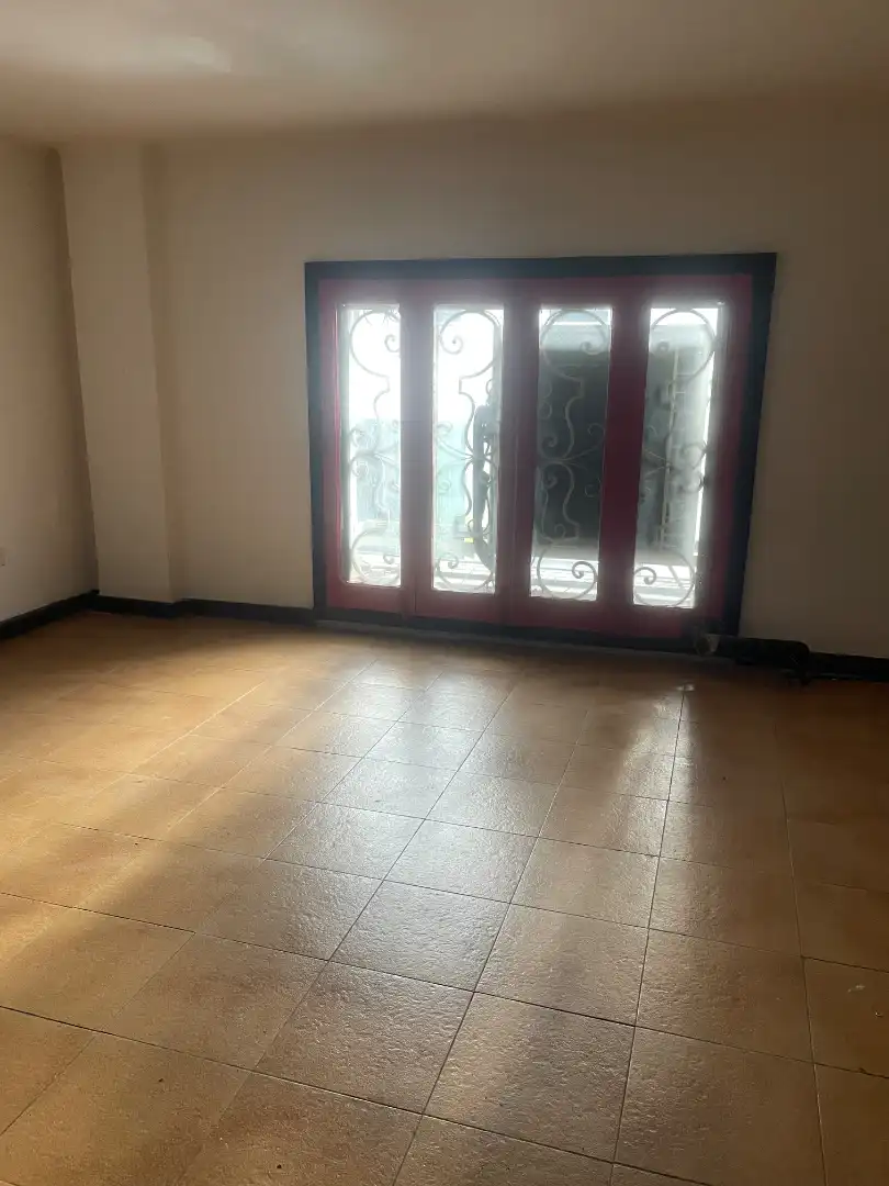 Commercial properties for sale in Vigo   with Air Conditioner and Furnished