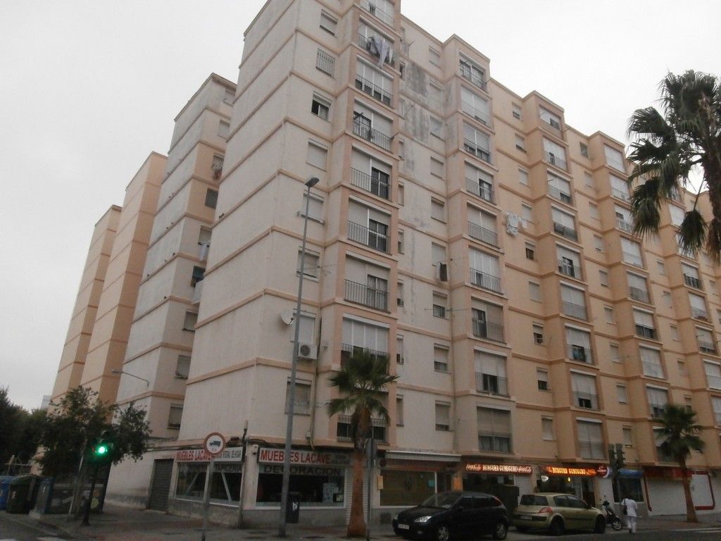 Vista exterior de Piso en venta en  Cádiz Capital
