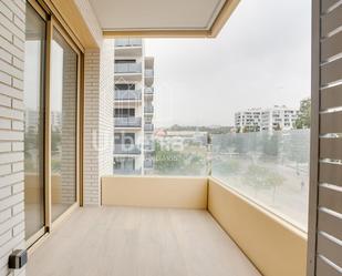 Balcony of Flat for sale in Badalona  with Air Conditioner, Heating and Terrace