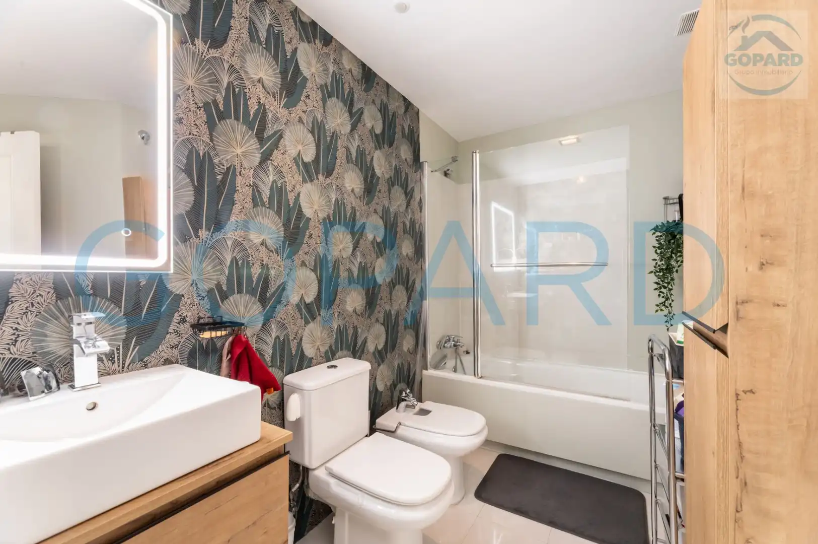 Baño de Dúplex en venta en Villanueva del Pardillo con Aire acondicionado, Calefacción y Parquet