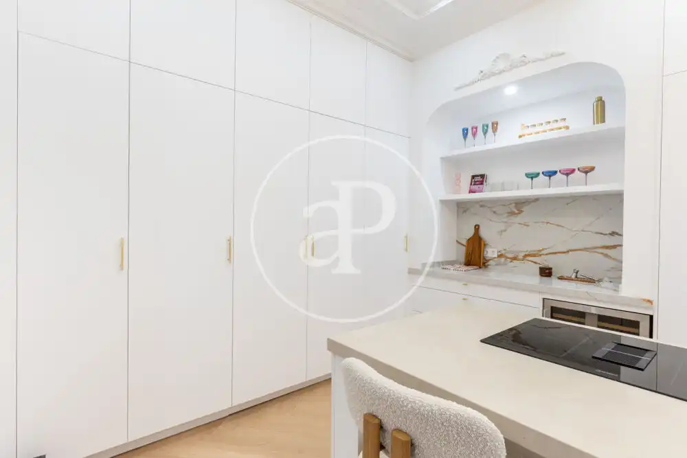 Cuina de Pis en venda en Valencia amb Aire condicionat i Calefacció