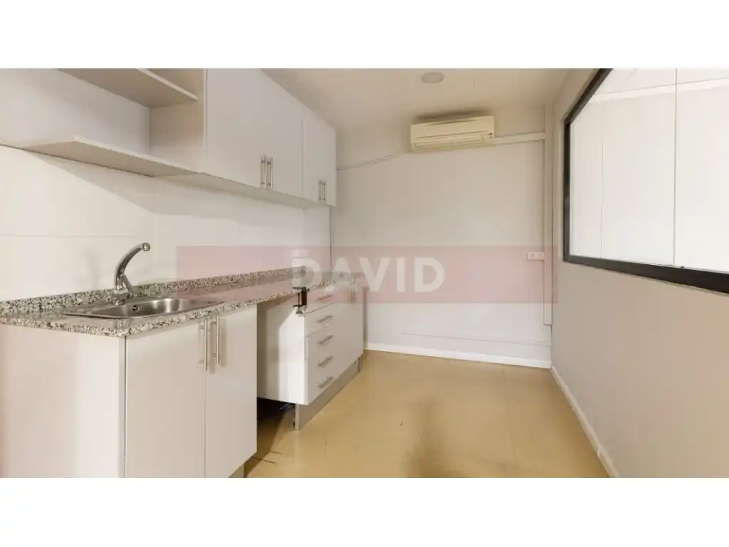 Cocina de Oficina de alquiler en Barcelona