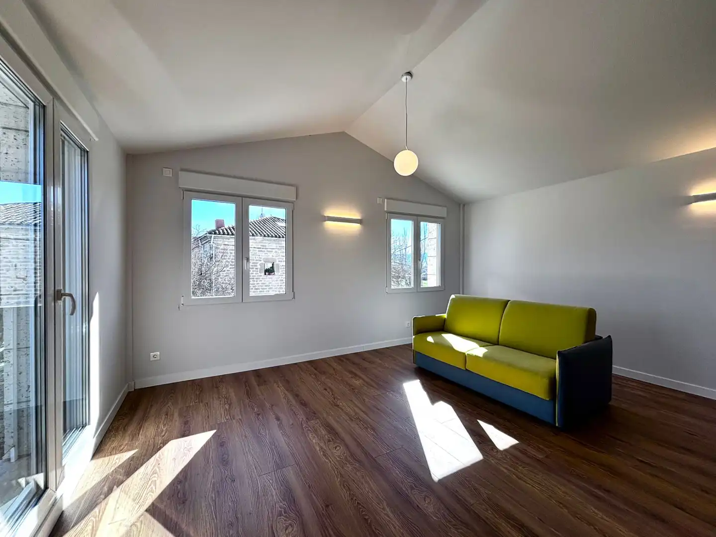 Sala de estar de Casa o chalet en venta en Quintanilla Vivar con Calefacción y Trastero