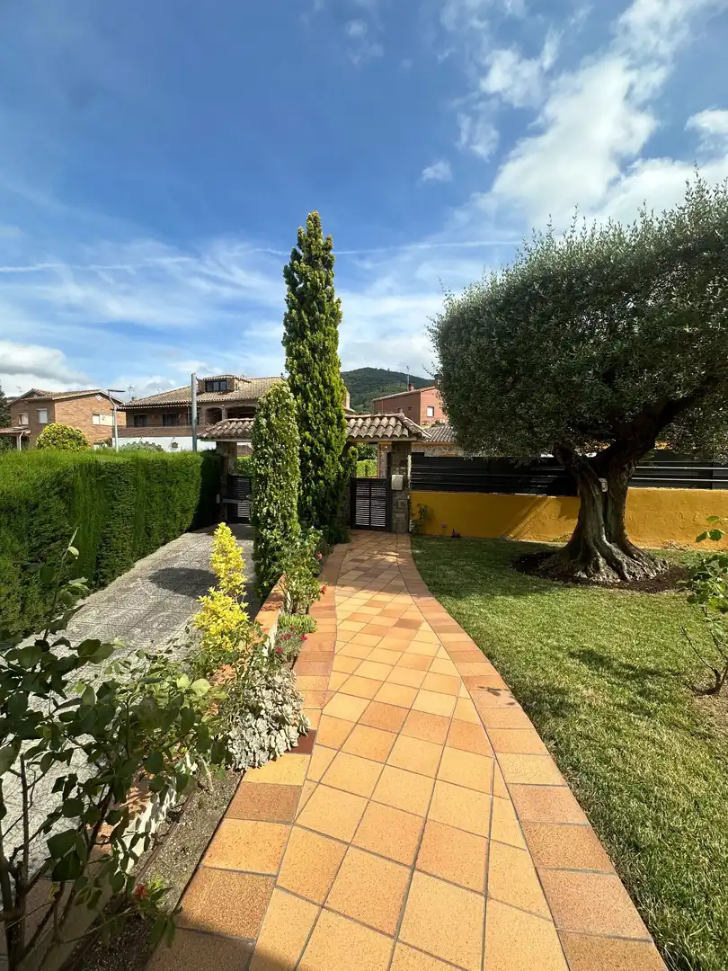 Jardín de Casa o chalet en venta en Montornès del Vallès con Aire acondicionado, Calefacción y Jardín privado