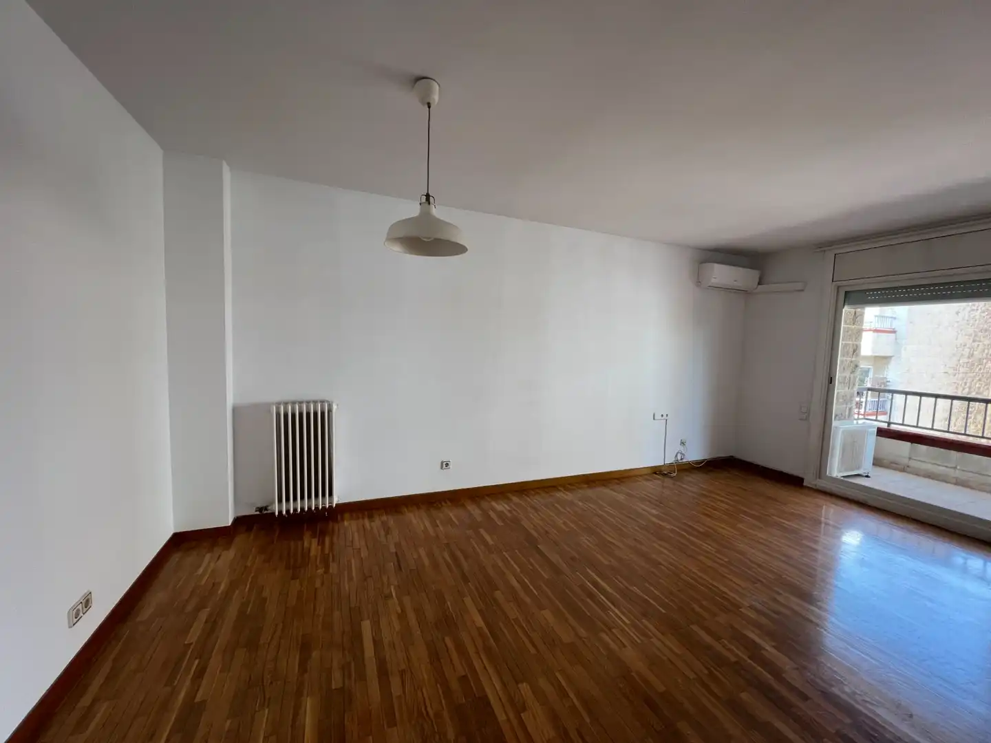 Piso con terraza en venta en Carrer de Josep Renom, imagen 6