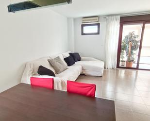 Living room of Flat to rent in  Zaragoza Capital  with Heating, Storage room and Furnished