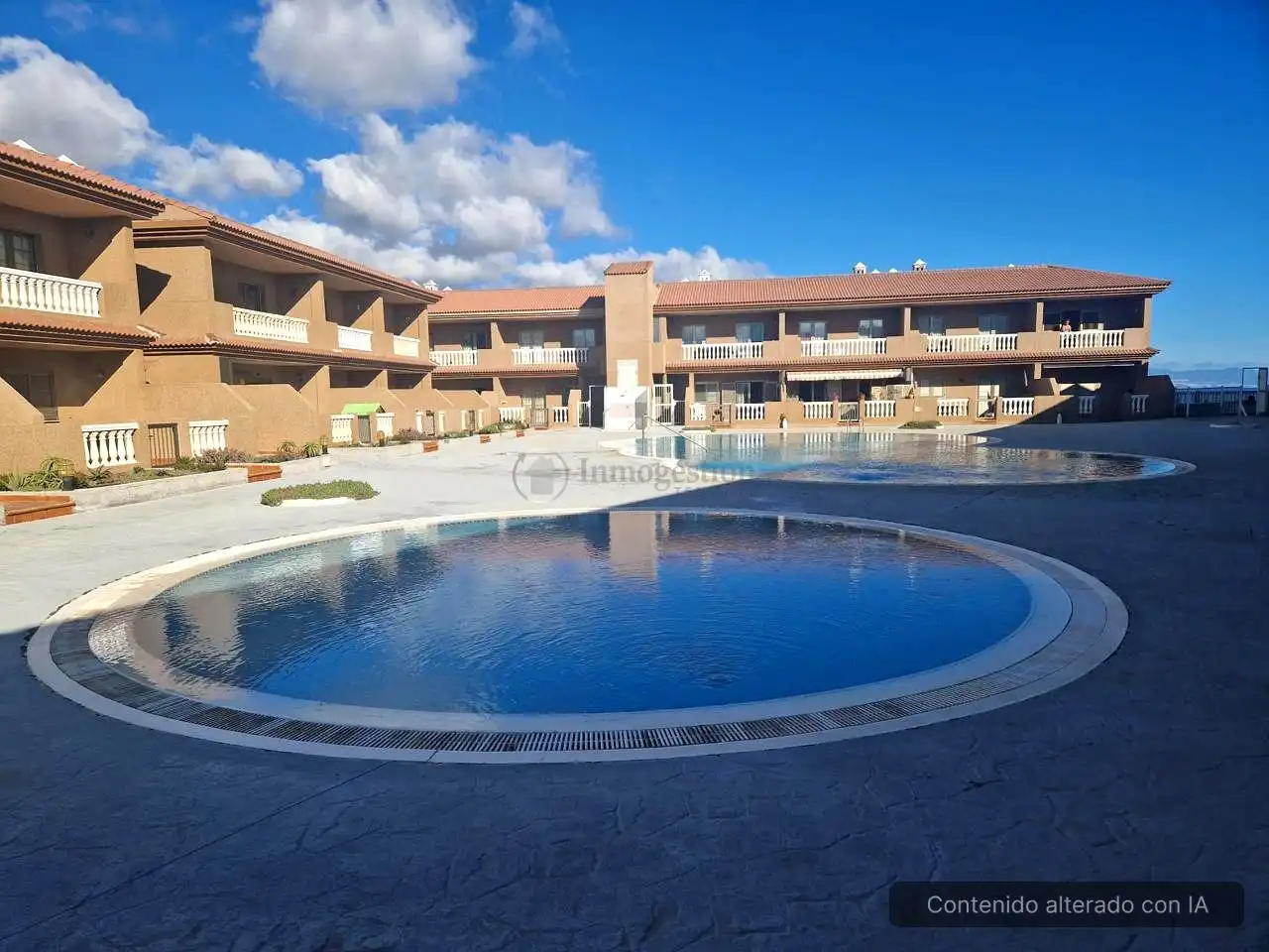 Swimming pool of Flat for rent in Arico  with Furnished, Internet and Community pool