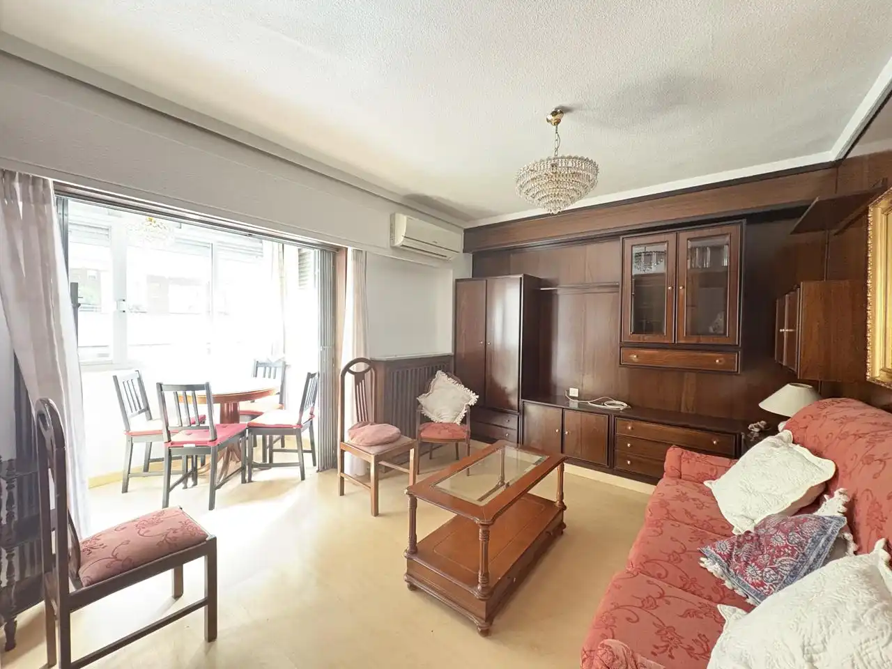 Wohnung zur Miete in De Los Hermanos Gómez, Ventas, Ciudad Lineal