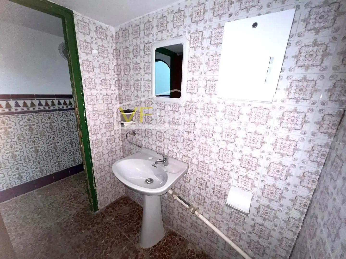 Baño de Local en venta en Málaga con Aire acondicionado