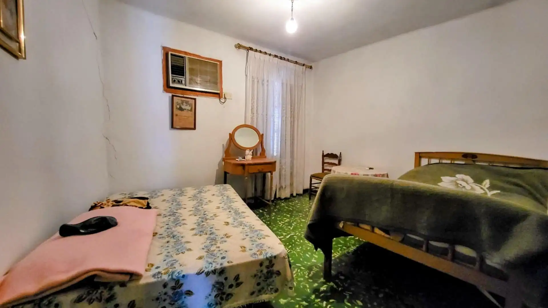 Dormitori de Finca rústica en venda en Montitxelvo / Montichelvo amb Terrassa, Moblat i Balcó
