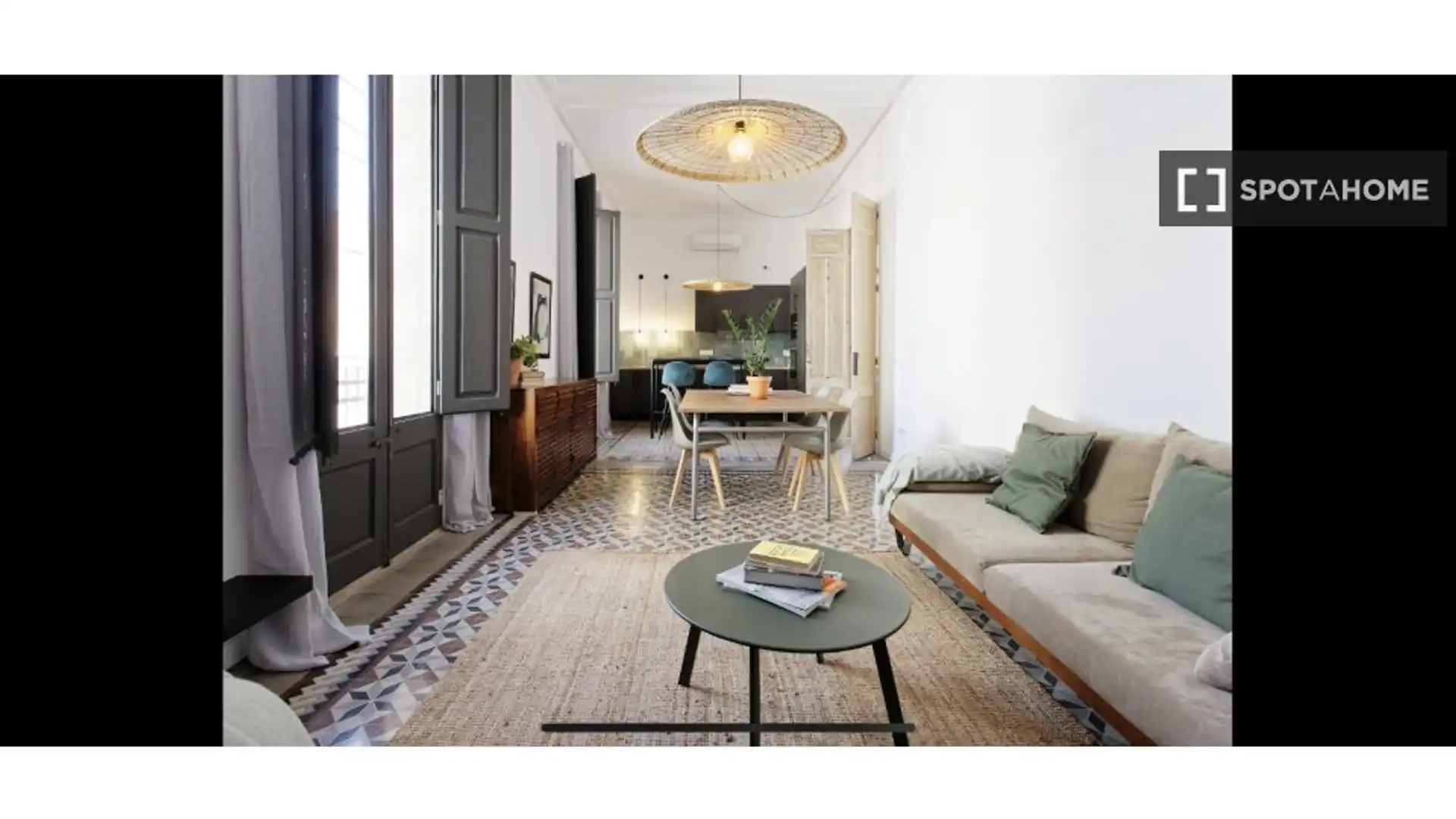 Sala de estar de Piso para compartir en Sabadell con Aire acondicionado, Calefacción y Terraza