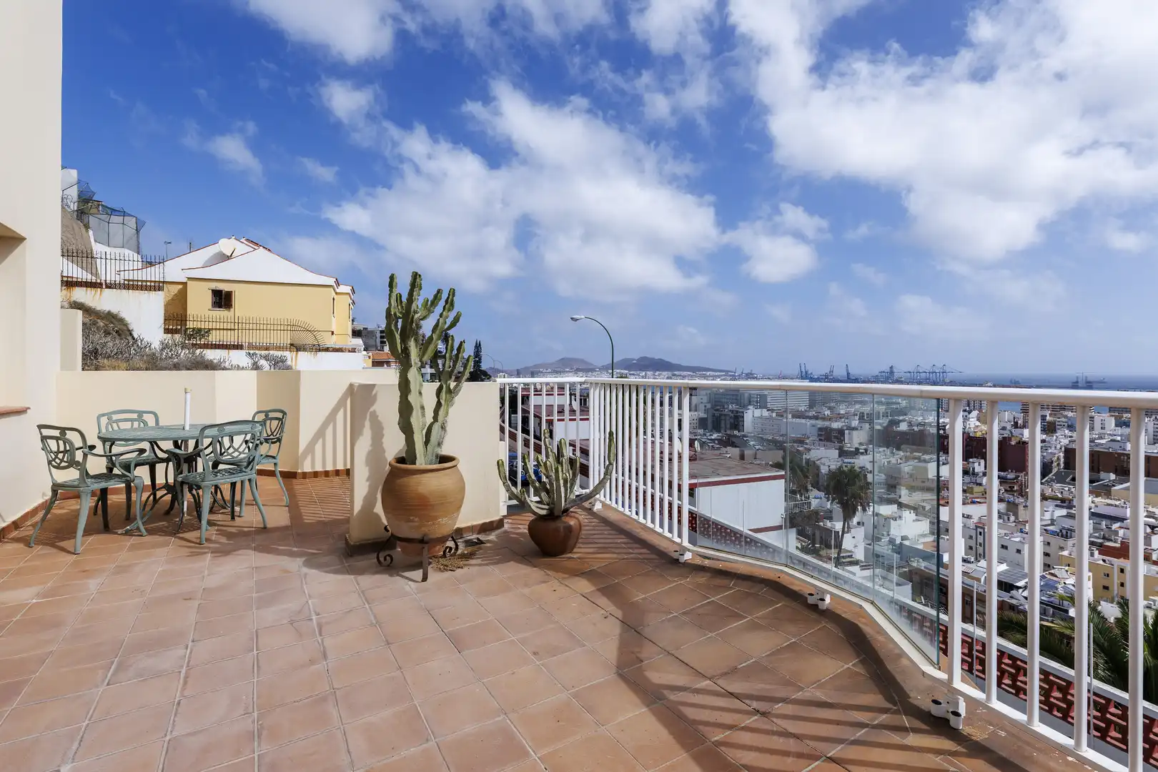 Villa mit Terrasse zum Verkauf in C. Capitán Eliseo López Orduña, 64B 64, imagen 7