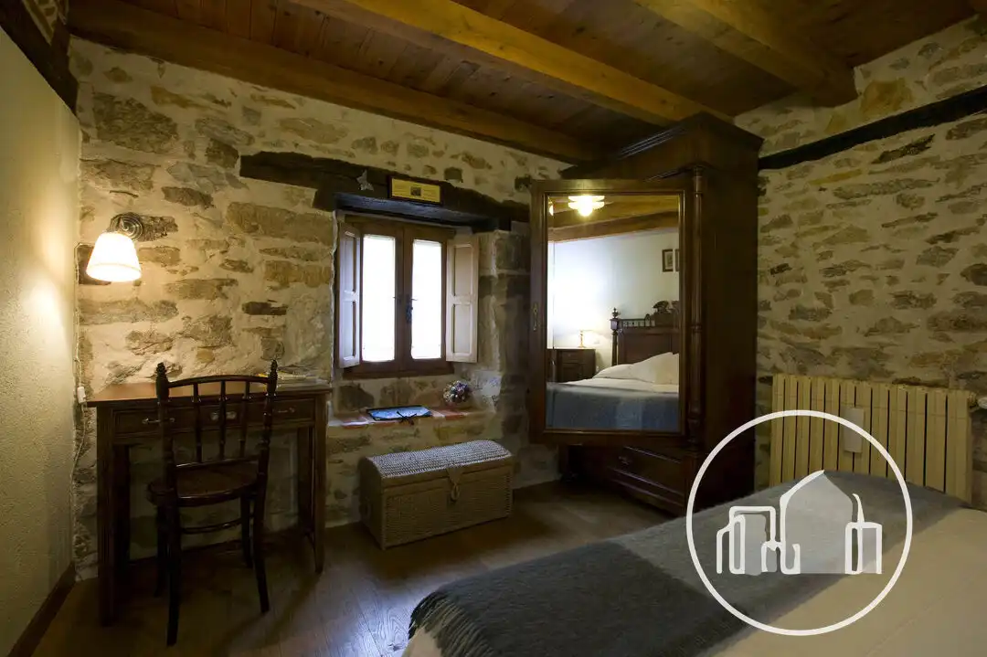 Habitación de Casa o chalet en venta en Merindad de Sotoscueva con Calefacción, Terraza y Balcón