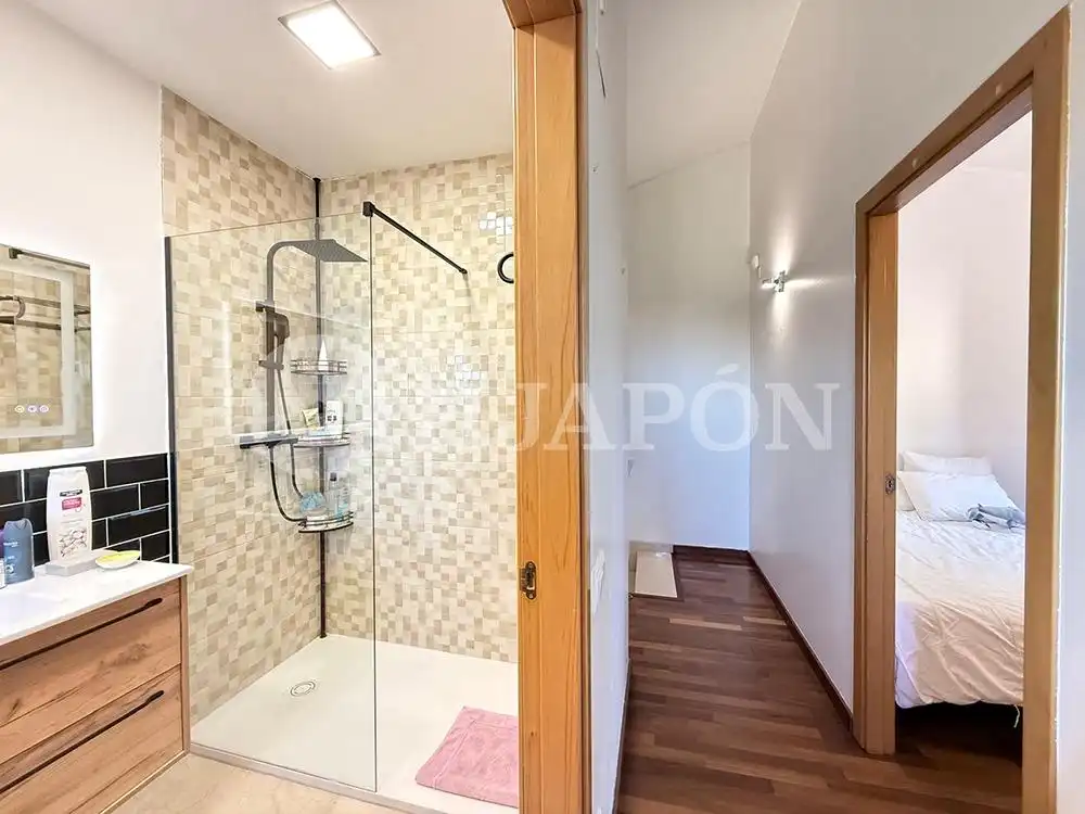 Terraced house with pool for sale in Vallromanes, imagen 28