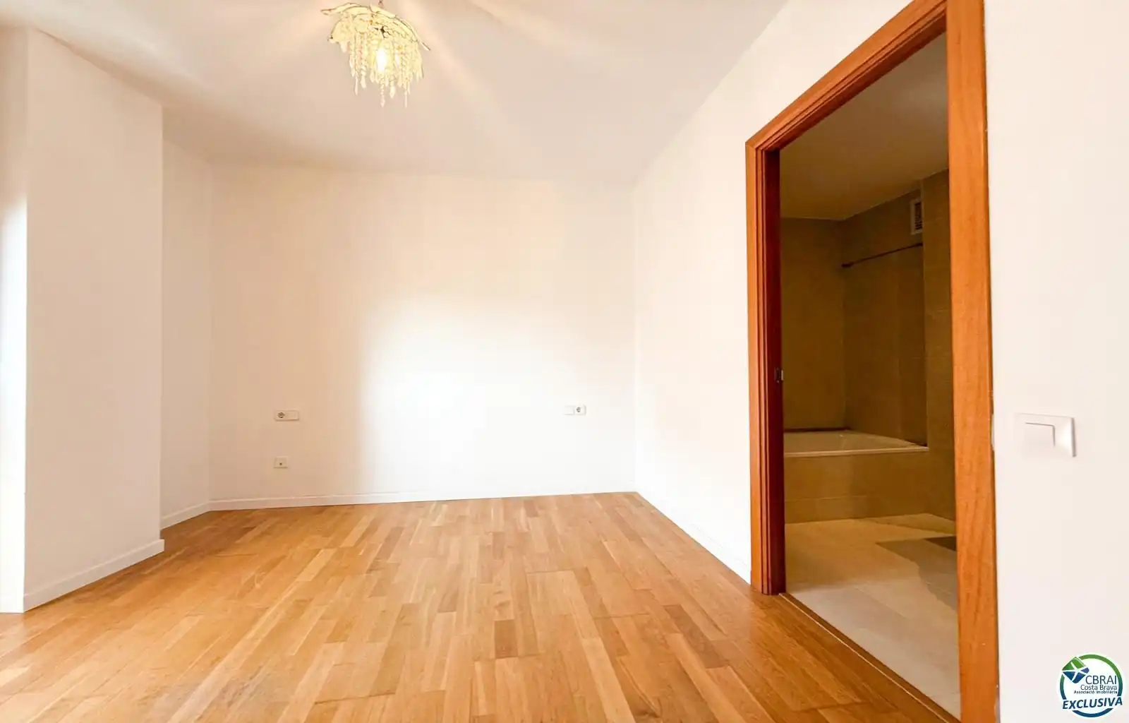 Schlafzimmer von Wohnungen zum Verkauf in Figueres mit Klimaanlage