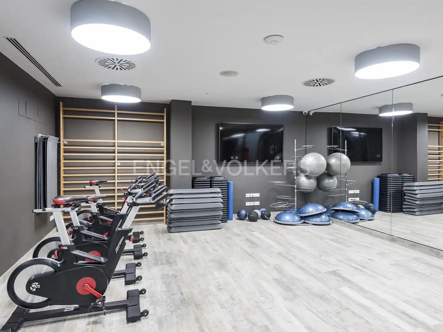 Piso en venta en Barcelona con Aire acondicionado, Calefacción y Parquet