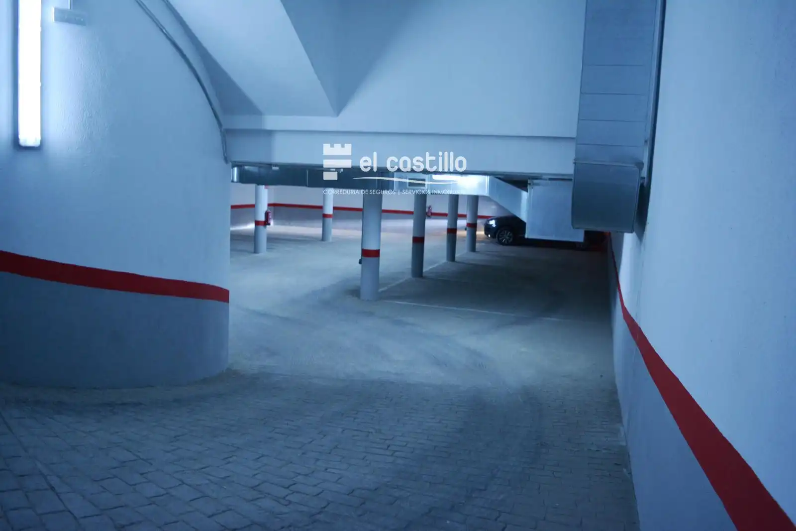 Parkplatz von Garage zum Verkauf in Sotillo de la Adrada