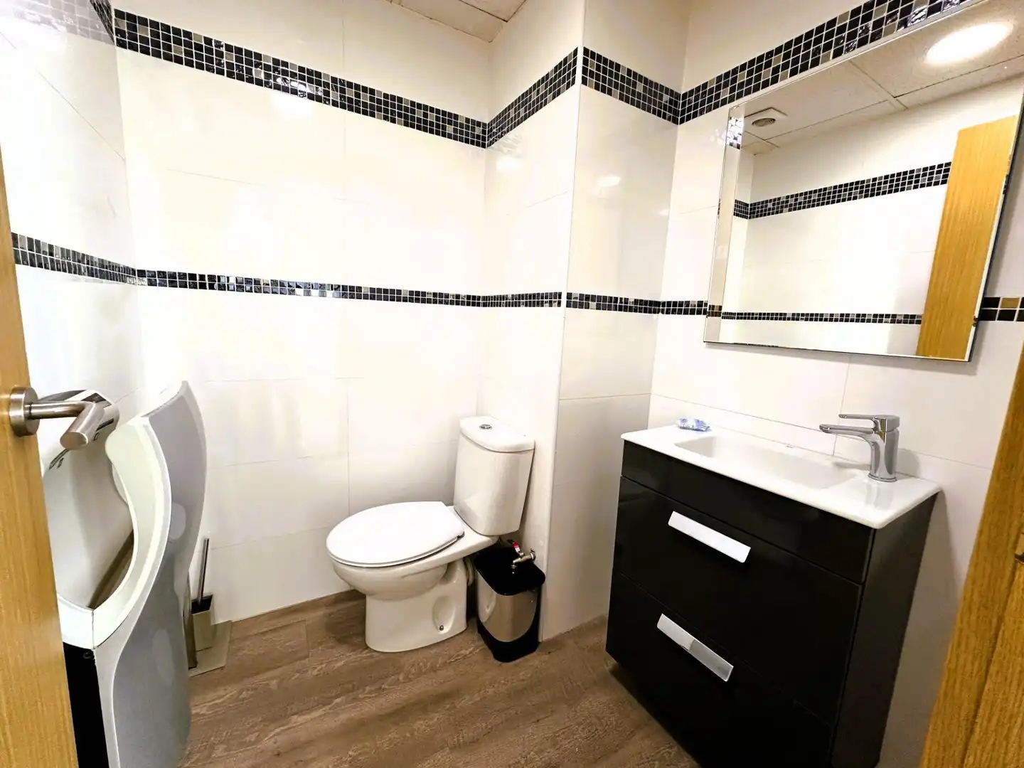 Badezimmer von Büro zur Miete in Vila-real