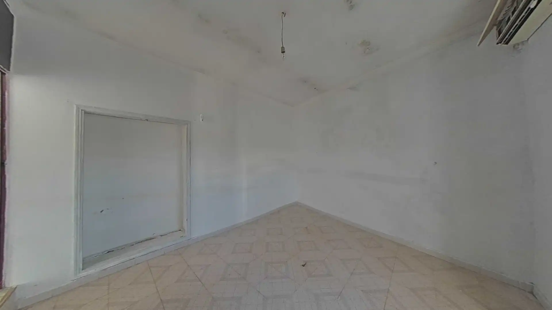 Casa o xalet en venda en Lora del Río amb Balcó