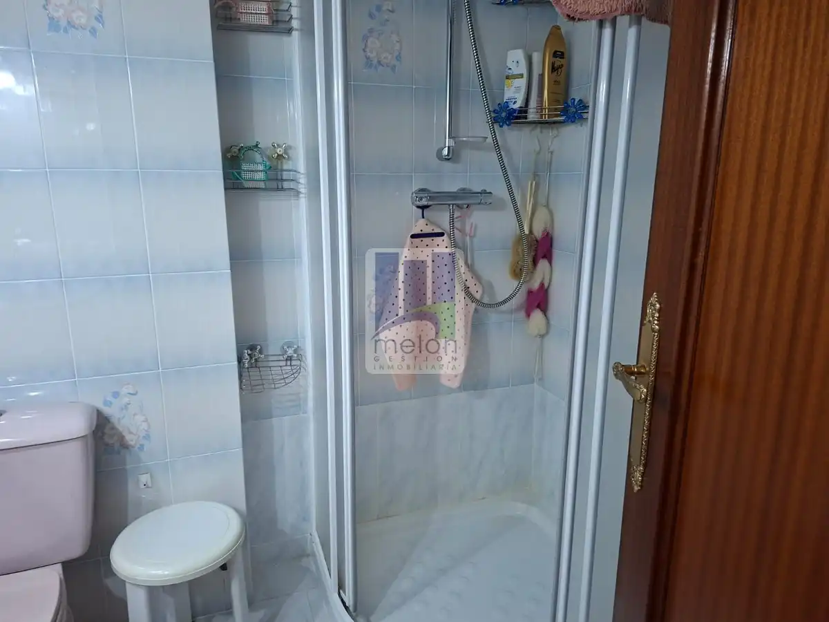 Baño de Piso en venta en Burgos con Trastero