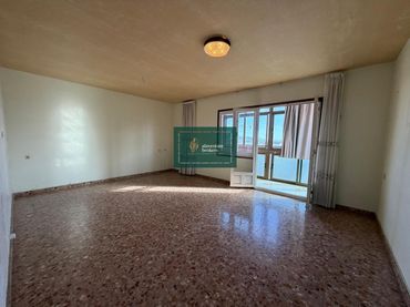 Piso con ascensor en venta en RAMBLA LA 56