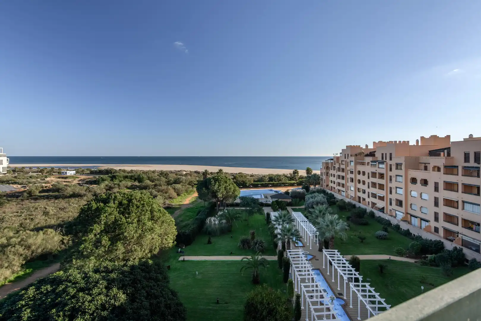 Garten von Dachboden zum Verkauf in Ayamonte mit Terrasse, Abstellraum und Möbliert