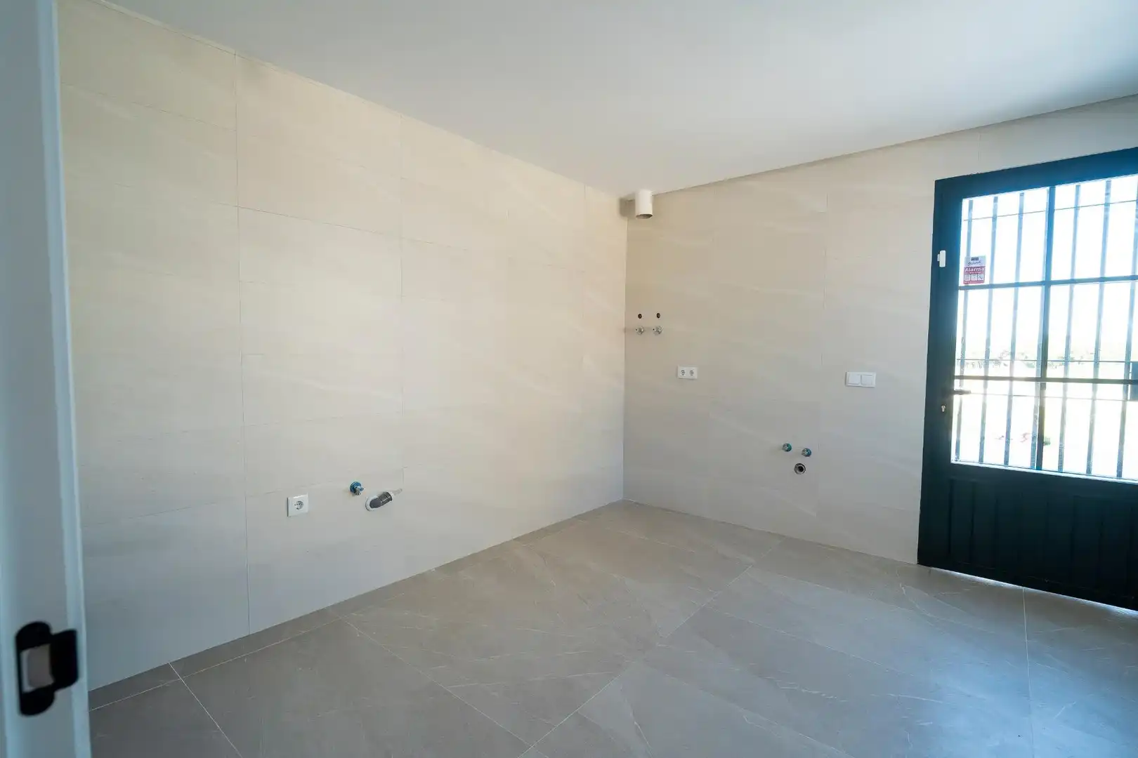 Bathroom of Houses for sale in Chiclana de la Frontera  with Private garden, Terrace and Swimming Pool
