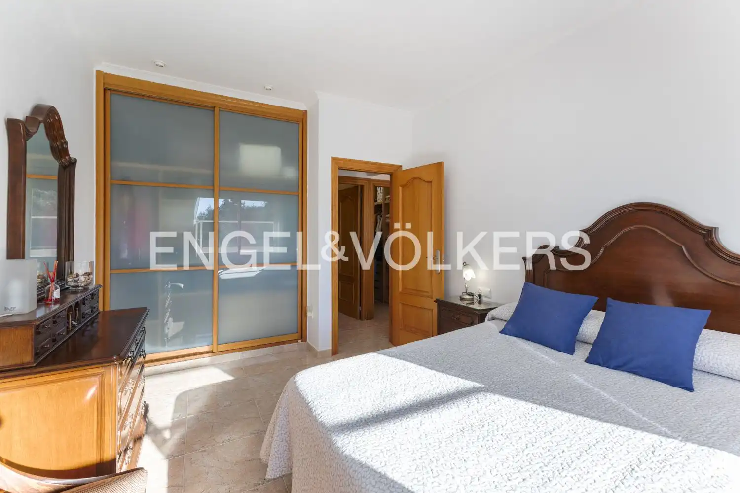 Habitación de Casa o chalet en venta en Pedralba con Calefacción, Jardín privado y Terraza