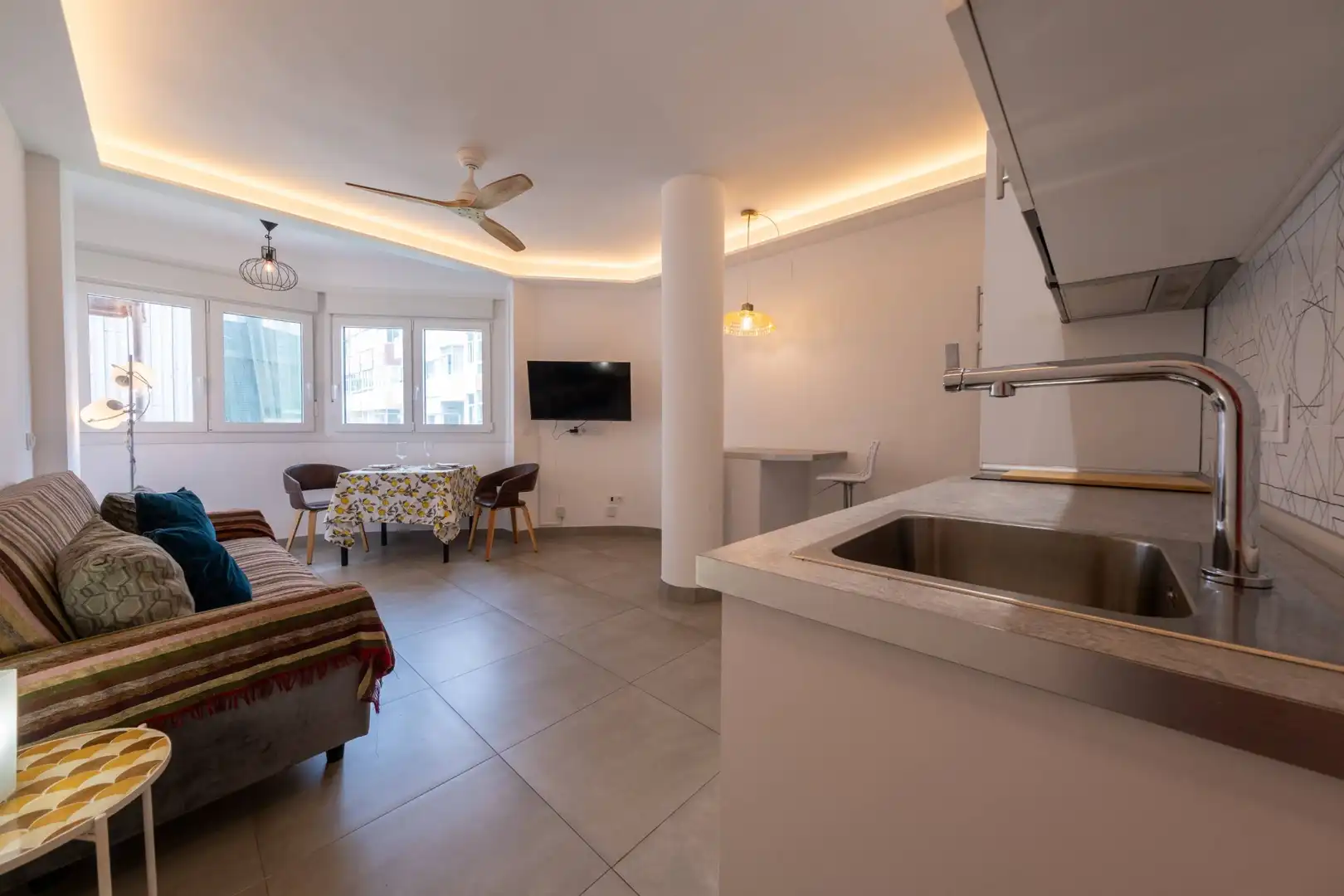 Sala d'estar de Apartament de lloguer en Las Palmas de Gran Canaria amb Moblat