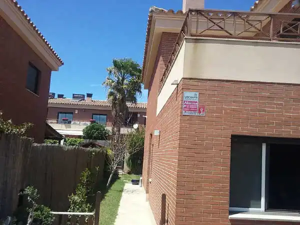 Casa adosada en venda a PAUL CEZANNE, El Dorado Platja