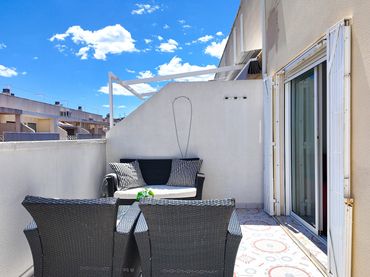 Àtic amb piscina en venda a Centro