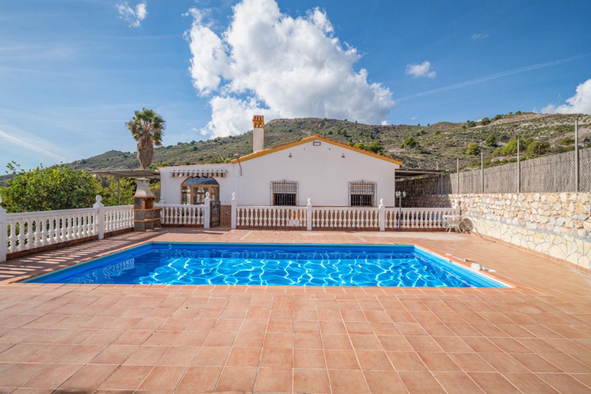 Exterior view of Country house for sale in Vélez de Benaudalla  with Air Conditioner and Heating