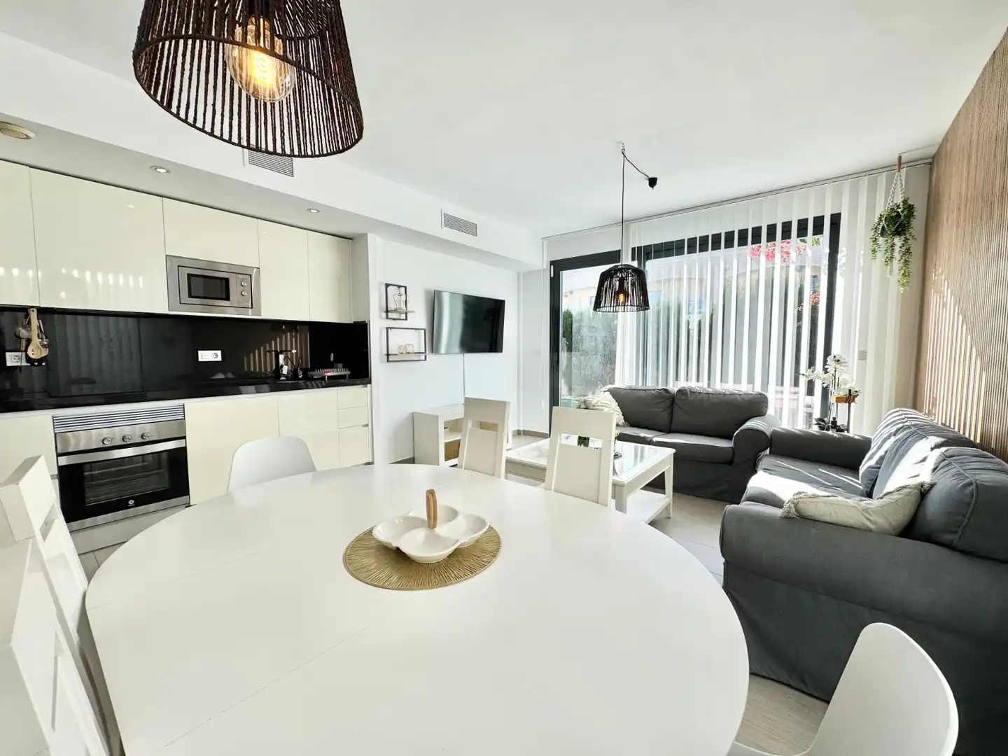 Casa con terraza en alquiler en Los Balcones - Los Altos, imagen 11