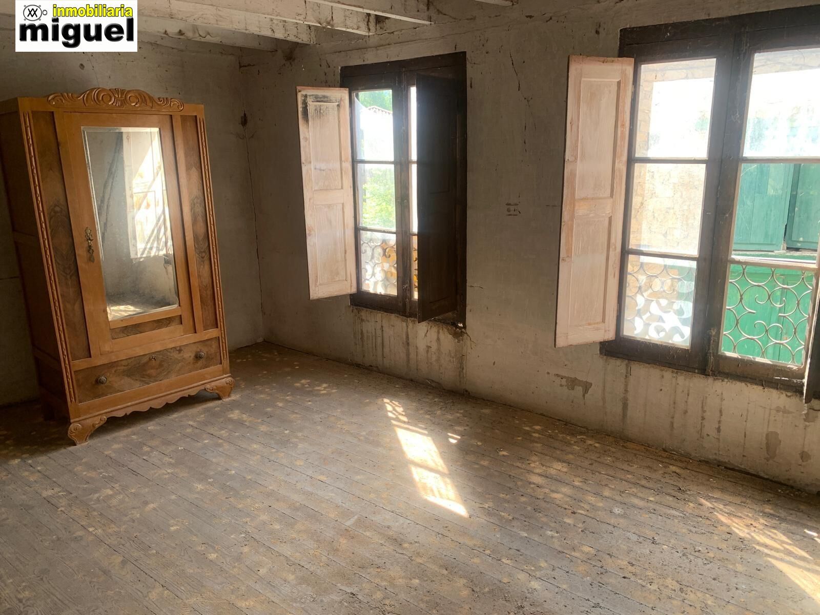 Country house for sale in  SIEJO