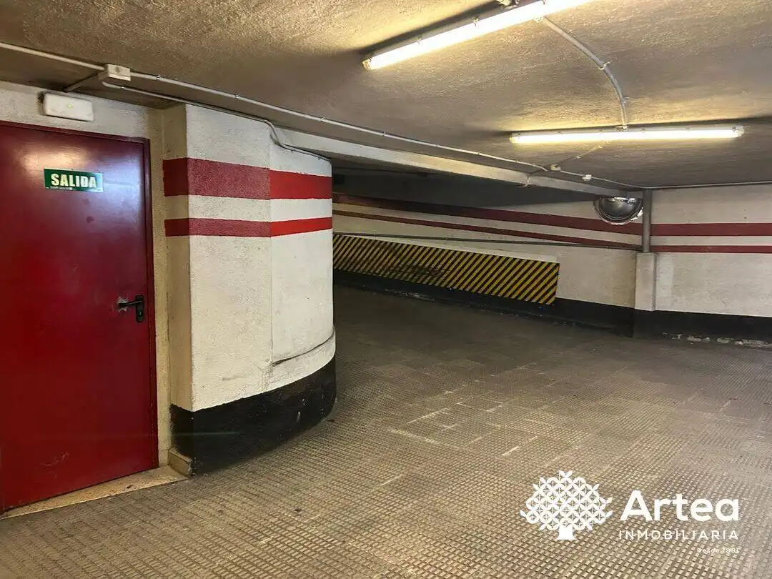 Parkplatz von Garage zum Verkauf in Bilbao 