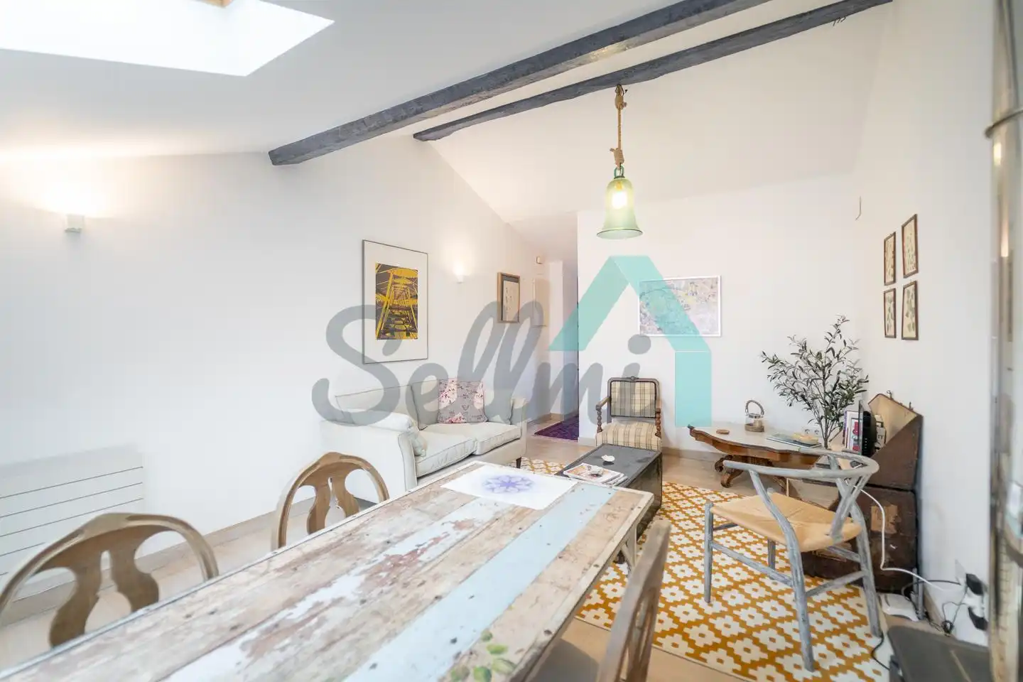 Sala de estar de Piso en venta en Llanes con Calefacción y Parquet