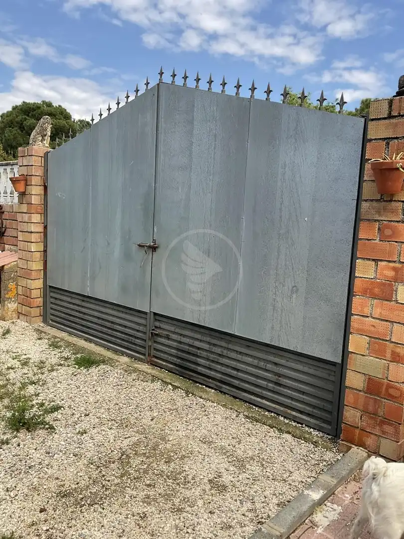 Vista exterior de Finca rústica en venta en Linares con Jardín privado y Piscina