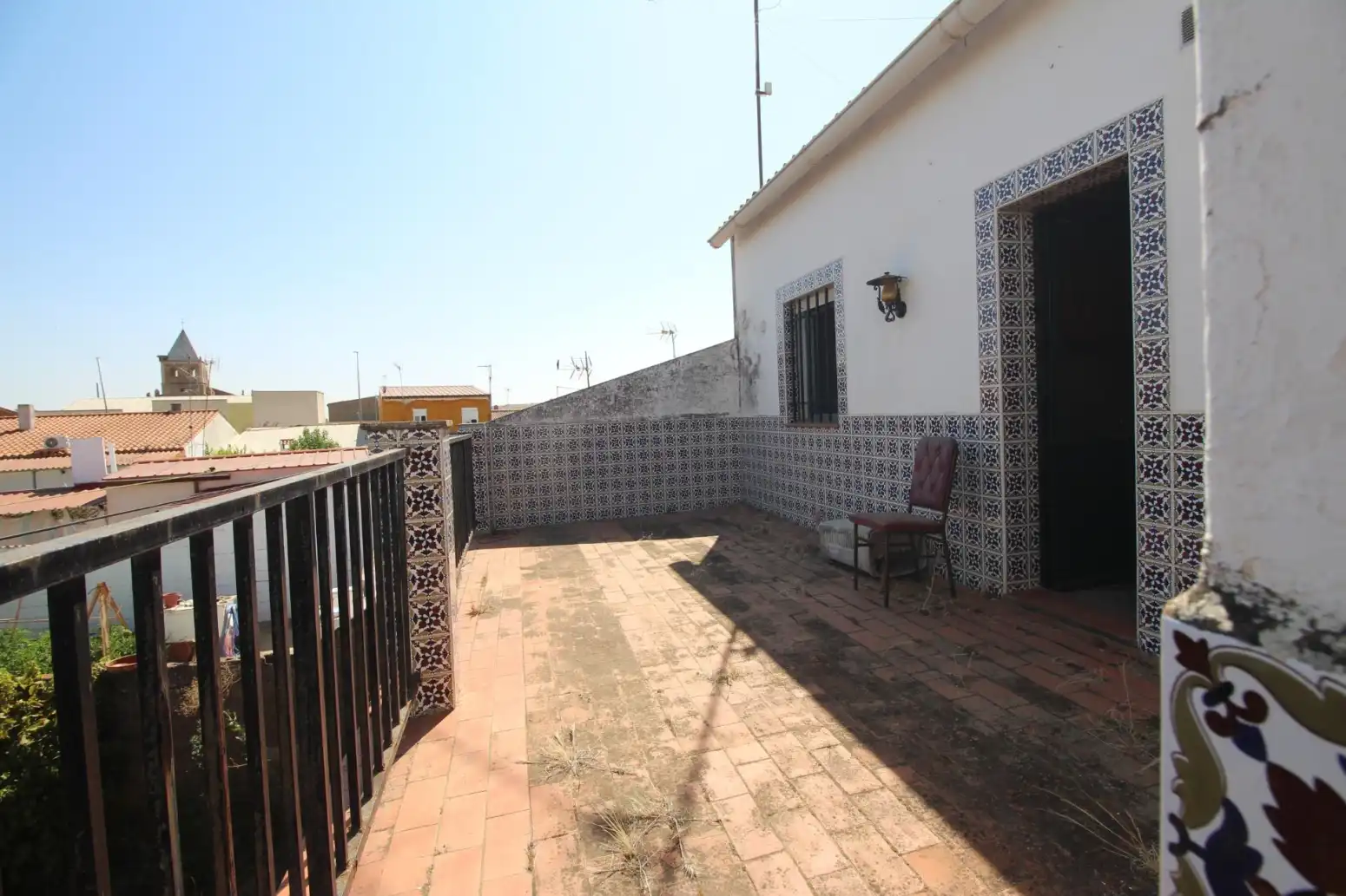 Exterior view of Houses for sale in Torremayor  with Parquet flooring, Terrace and Storage room