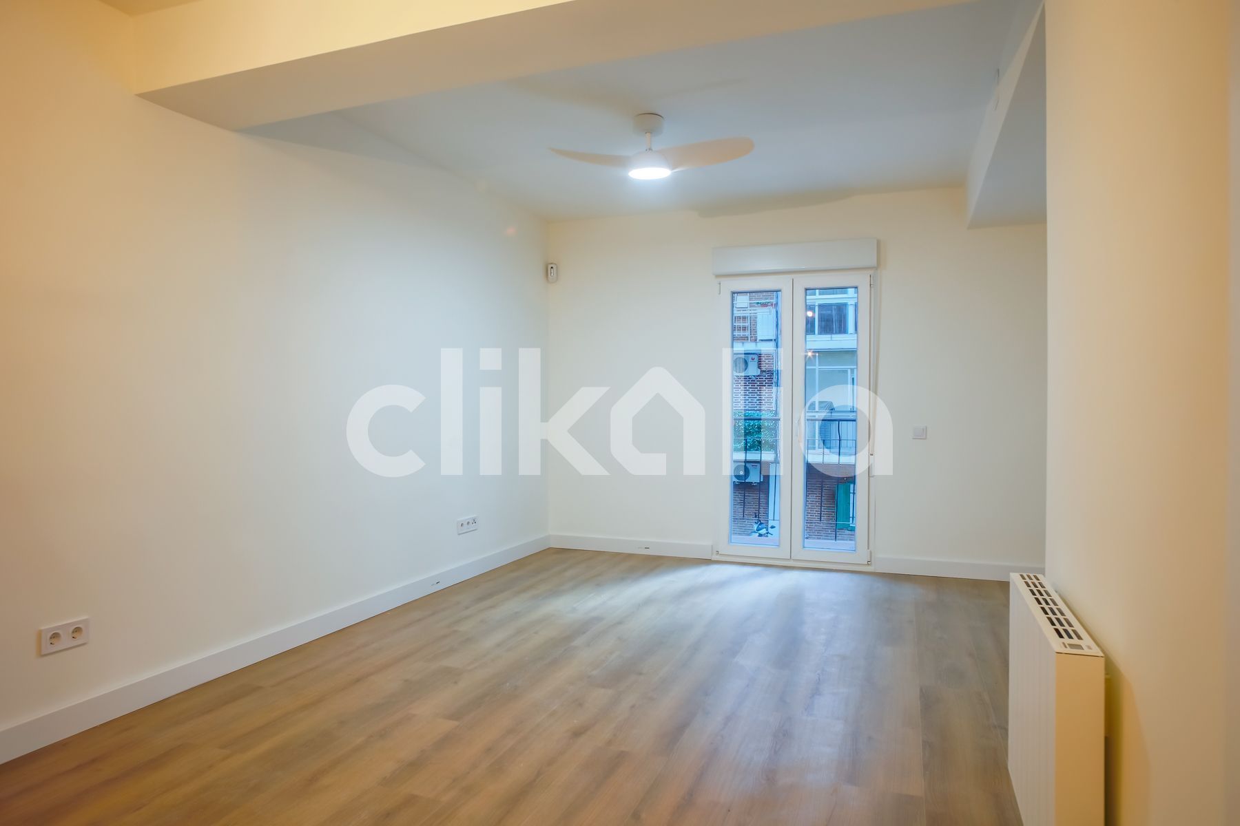 Sala d'estar de Pis de lloguer en  Madrid Capital amb Aire condicionat, Calefacció i Terrassa