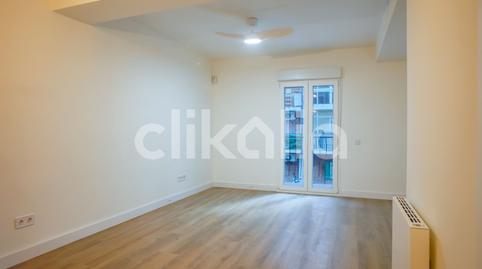 Photo 2 of Flat to rent in Valdezarza, Madrid