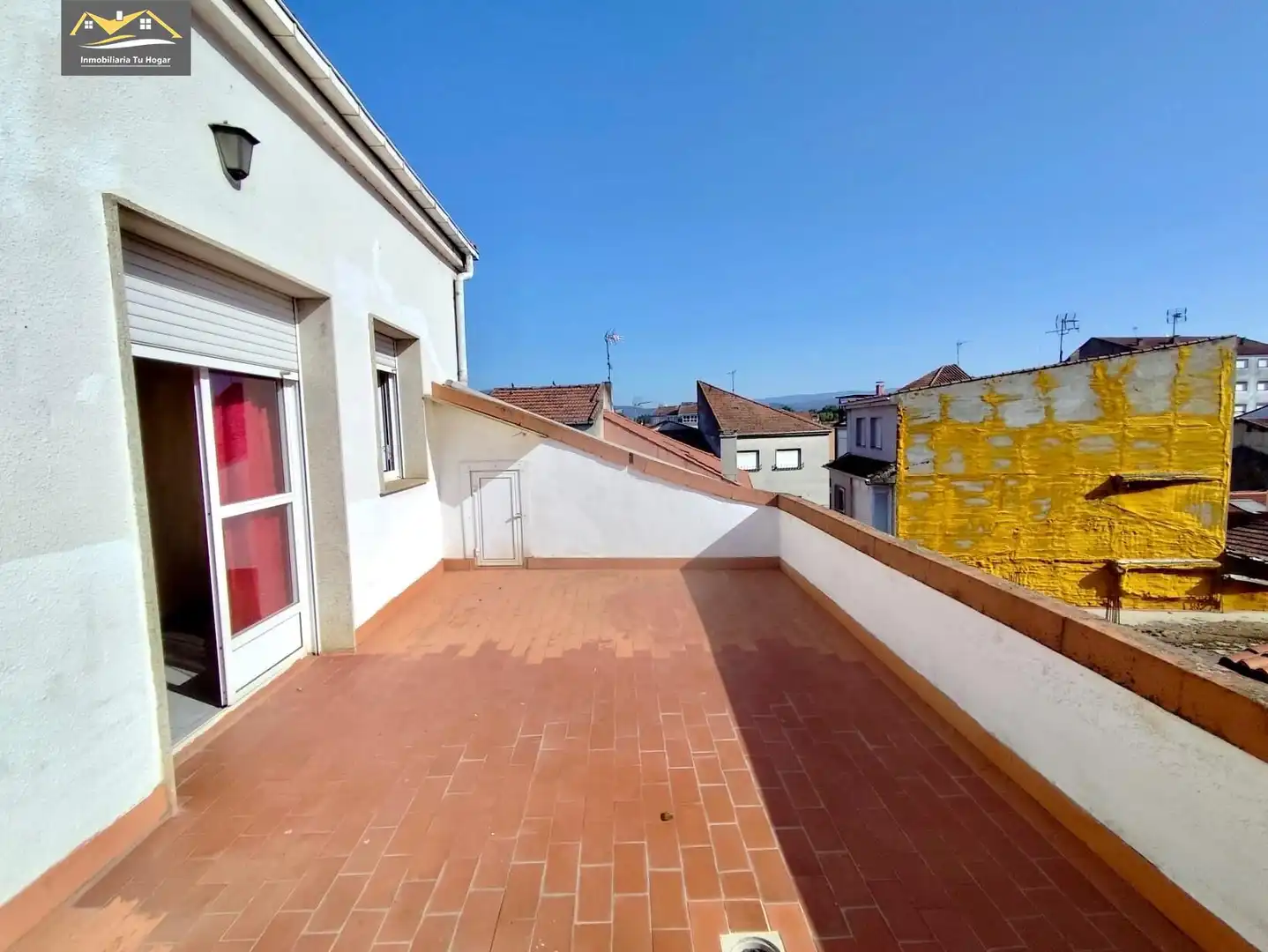 Balcony of Flat for rent in Verín  with Heating, Terrace and Furnished