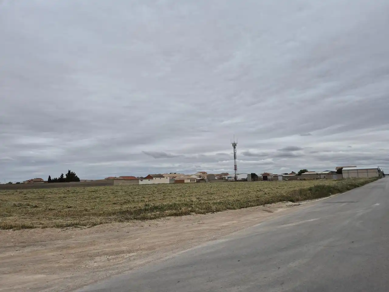 Grundstücke und Bauplätze zum Verkauf in Almendros, imagen 3