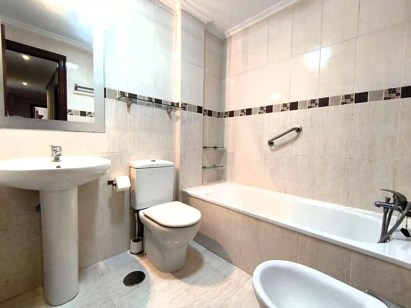 Baño de Piso en venta en Santa María de Cayón con Calefacción, Trastero y Amueblado