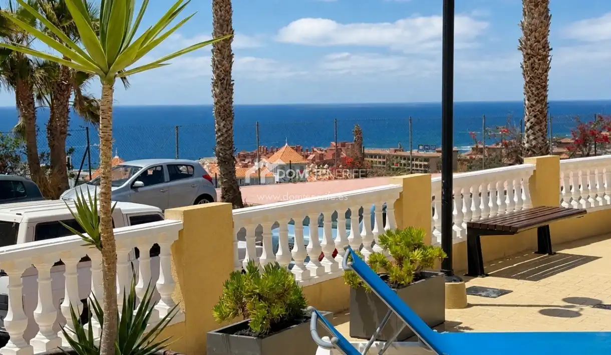 Terrace of Ground floor for rent in Adeje  with Terrace, Swimming Pool and Furnished