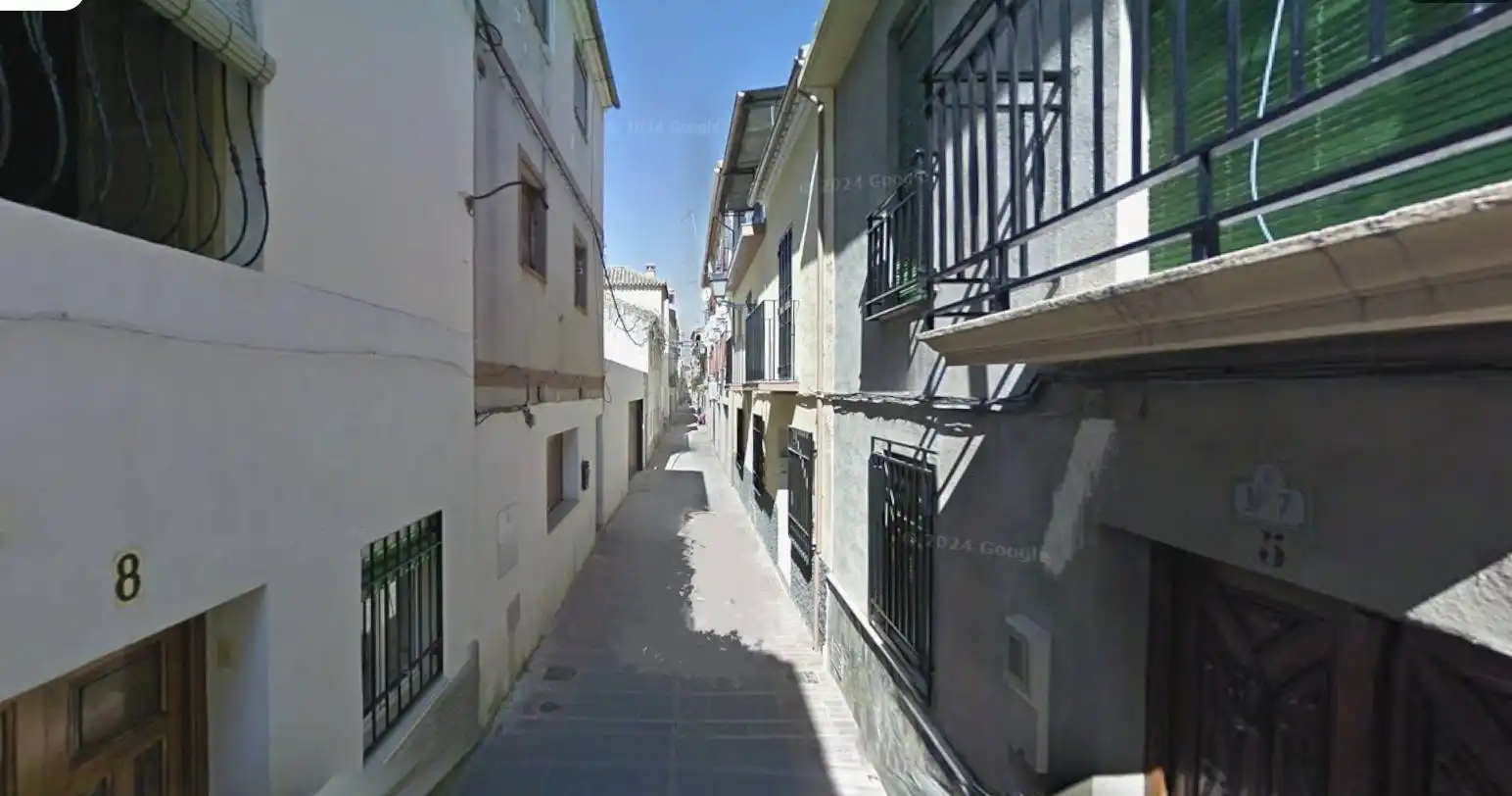 Casa en venda a Calle ALMAGRO
